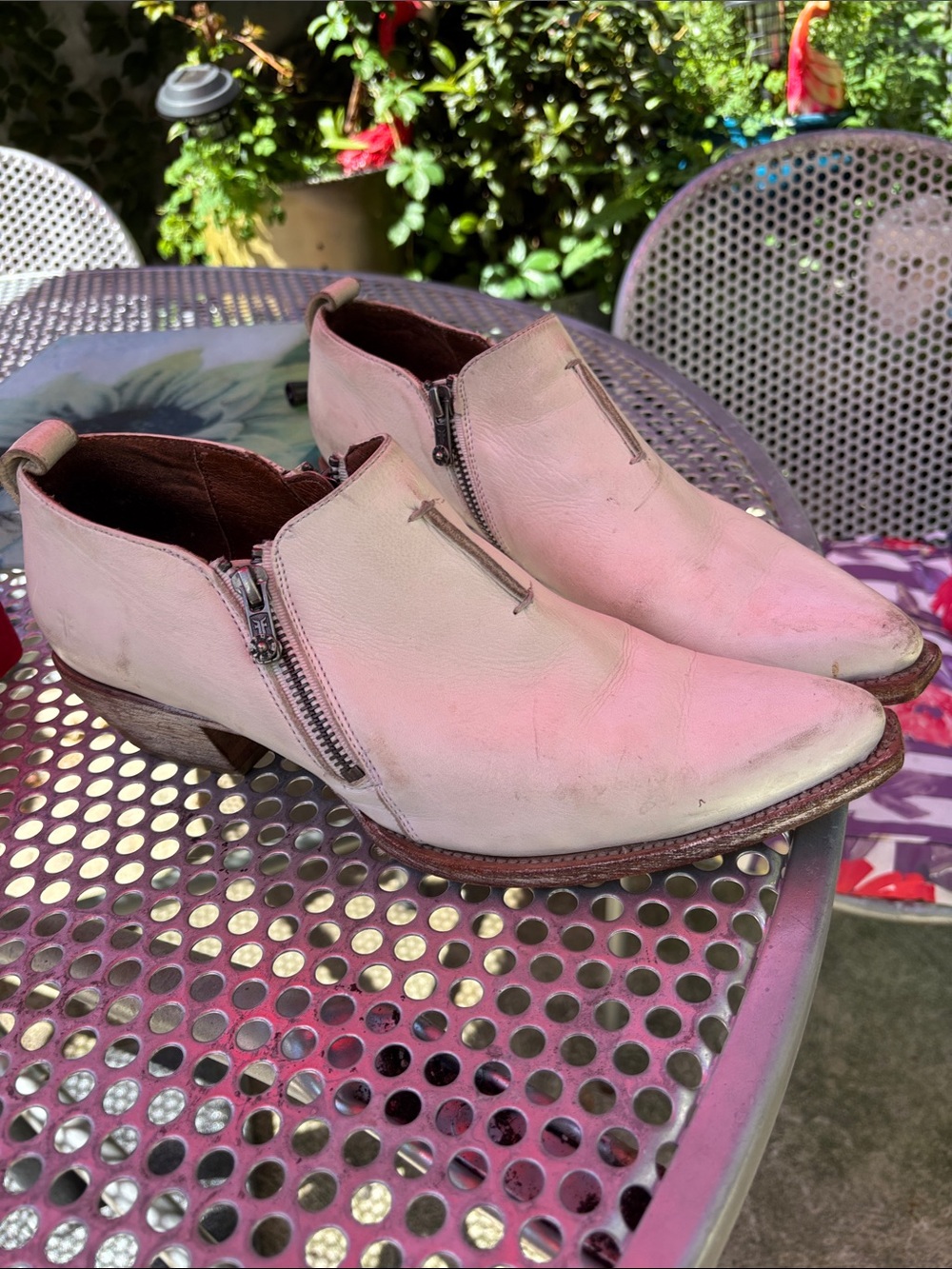Women's Frye bootie Leather Ankle Boots with Side Zipper size 11